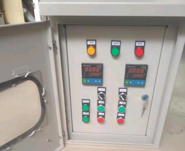 16799014593002.png 電伴熱帶控制器.png